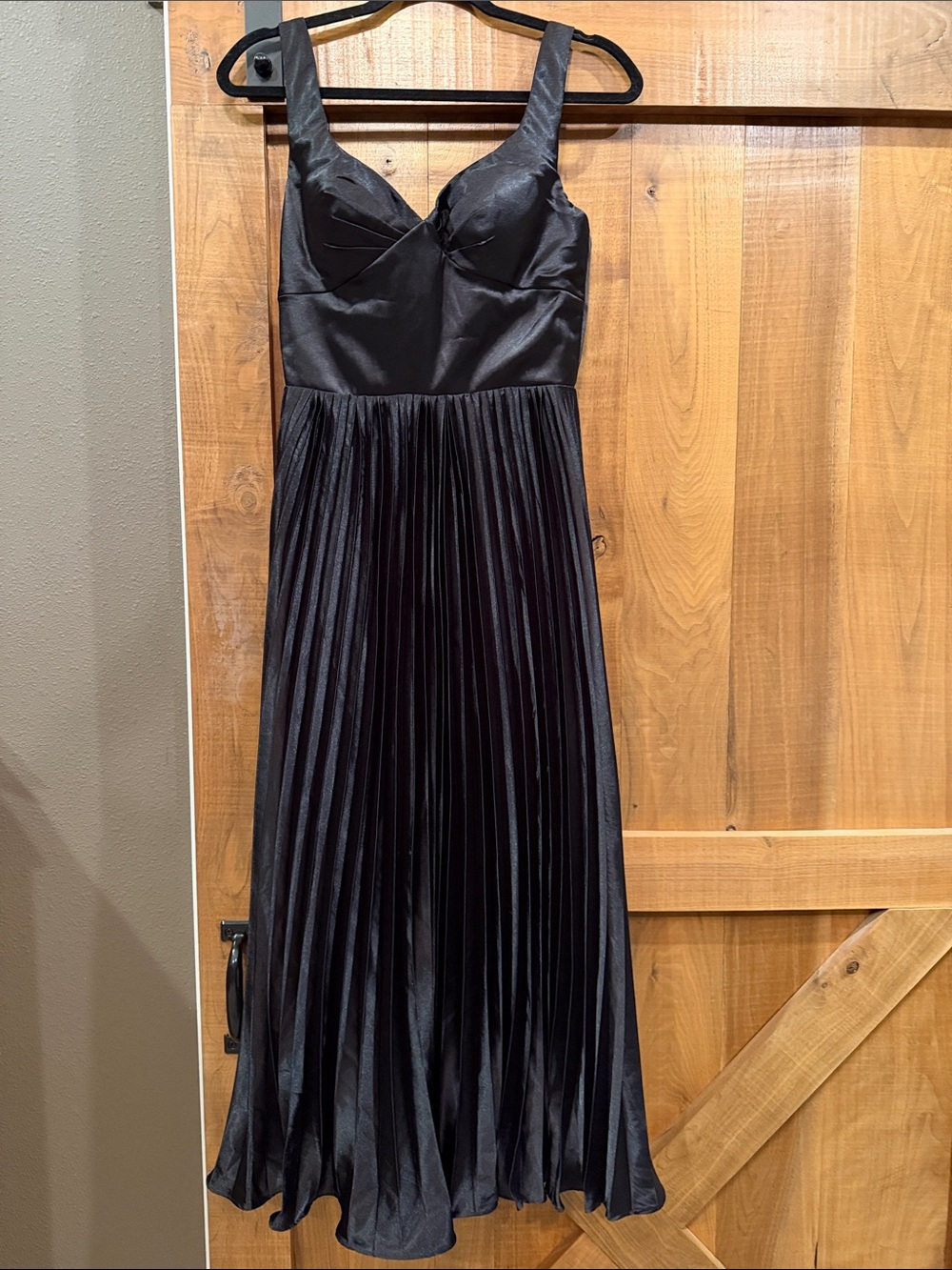 Black Pleated Satin Maxi Dress - Elegant Evening Wear